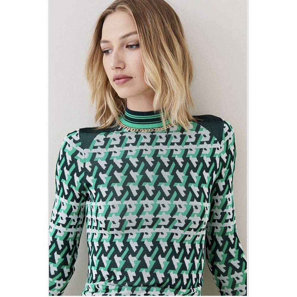 Karen Millen Geo Knitted Jacquard Top Green Gold Chain Trim Mock Neck Size M